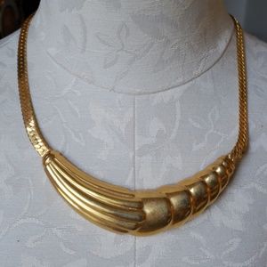 Vintage gold necklace